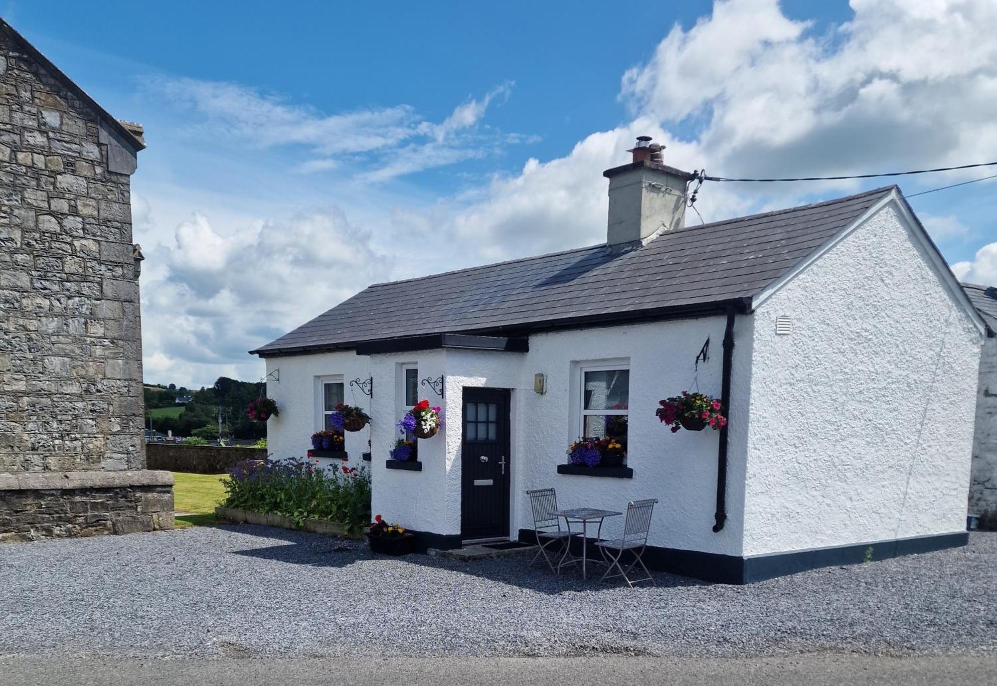 The Speak Easy Cottage Multyfarnham -Two Bedroom Exteriör bild